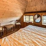 Σπίτι διακοπών 2 Bedroom Gorgeous In