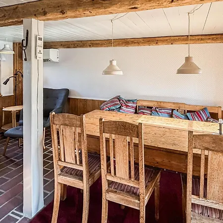 Σπίτι διακοπών 2 Bedroom Gorgeous In